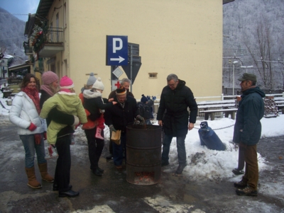  Image name: molino capodanno  2009 303 (159).jpg 
 width: 400 pixel 
 height: 301 pixel 
 Size: 102454 bytes 
 Click to enlarge 